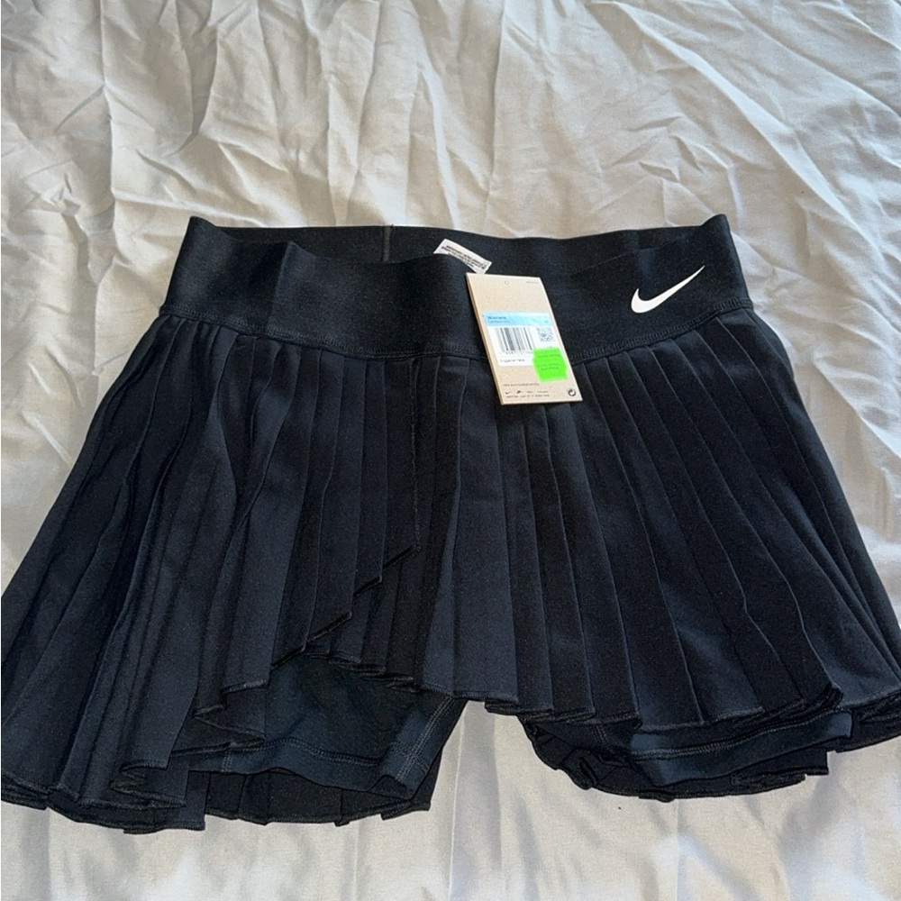 Nike Black Pleated Skort